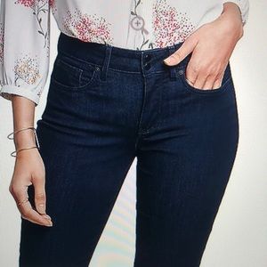 NYDJ Cool Embrace Skinny Crop with Side Slits size 22W (dark blue called rinse)